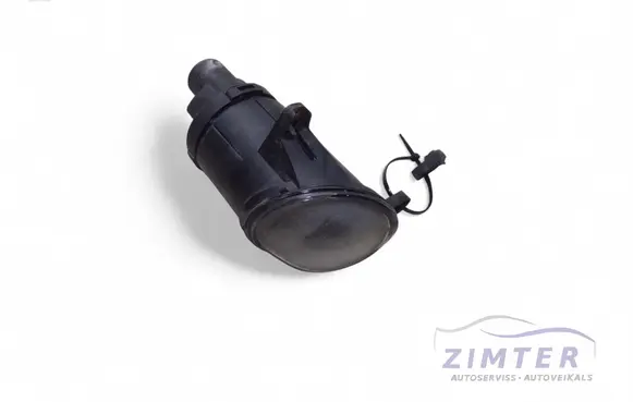 Volkswagen PASSAT B5.5 Front fog light 3B7941700A