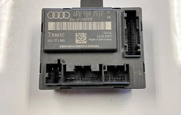 Audi A6 S6 C5 4B Other control units/modules 4F0959793F 4F0910793F 0033TFJ0001