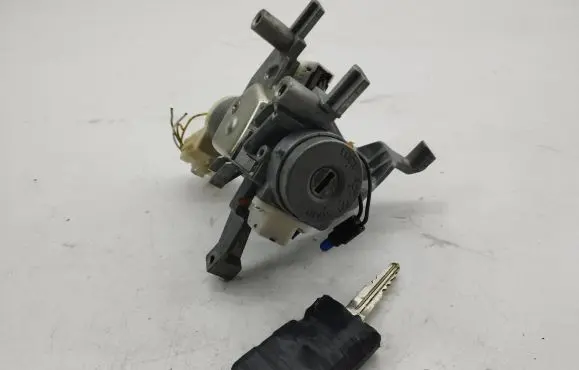 Citroen C-Crosser Ignition lock