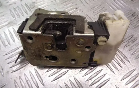 Fiat Multipla Front door lock