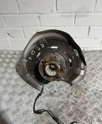 BMW 5 F10 F11 Rear wheel hub