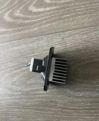 Honda HR-V Heater blower motor/fan resistor F11EY019