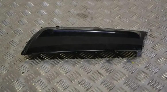 Mini Cooper Countryman R60 Rear side glass trim 9801547
