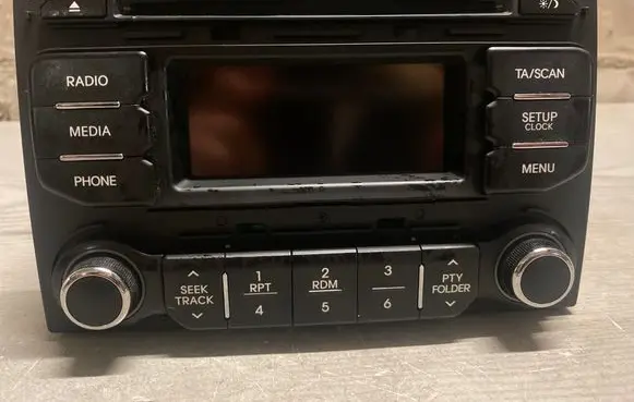 KIA Rio Radio/CD/DVD/GPS head unit 961701W750CA