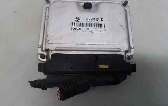 Seat Ibiza III (6L) Engine control unit/module 045906019
