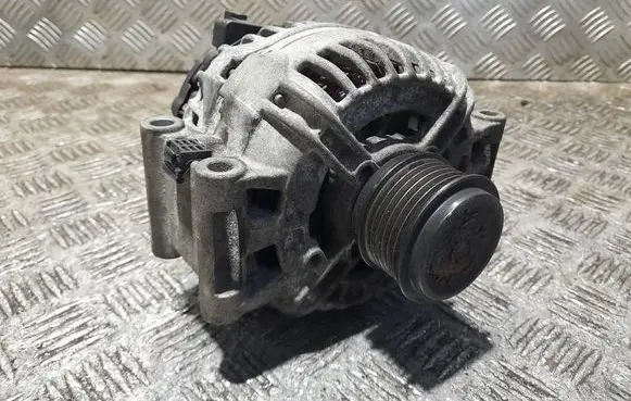 Audi A4 S4 B8 8K Generator/alternator 06H903016L 0124525113