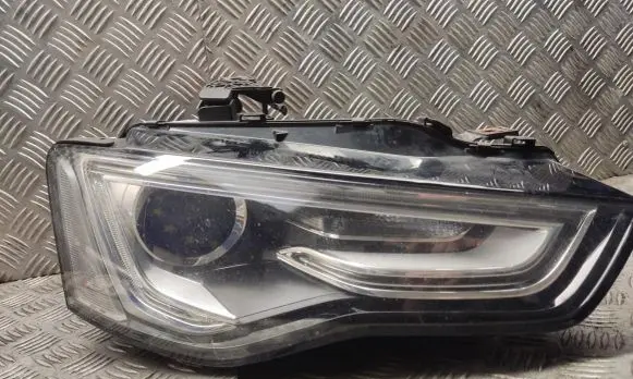 Audi A5 8T 8F Headlight/headlamp 8t0941006d