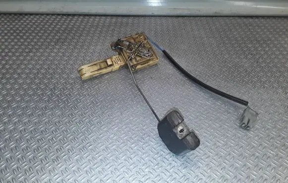 Volkswagen Touareg I Fuel level sensor 7L6919673b