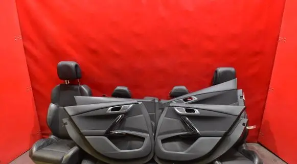 Seat set
