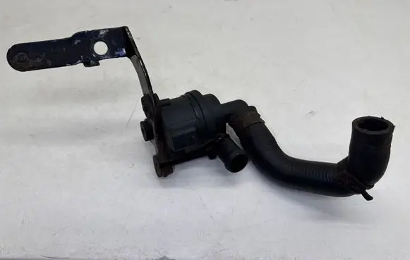 Volkswagen PASSAT B7 Electric auxiliary coolant/water pump 5N0121093A