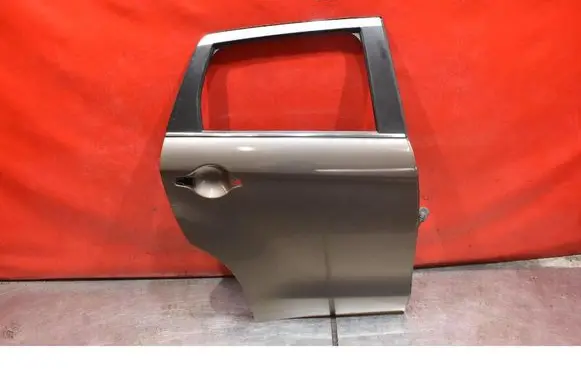 Mitsubishi ASX Rear door 