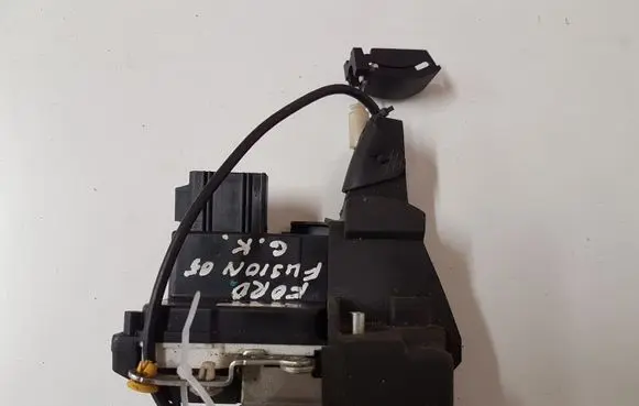 Ford Fusion Rear door lock