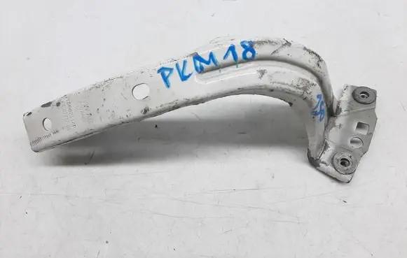 Volkswagen Up Fender mounting bracket 1S0821142