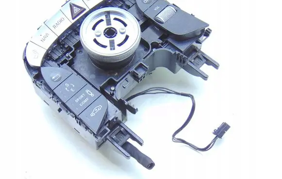 Mercedes-Benz S W222 Aerial antenna switch A2229001806