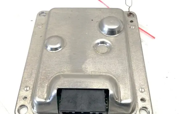 Nissan Qashqai J12 Voltage converter/converter module 