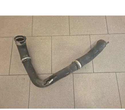 Intercooler hose/pipe
