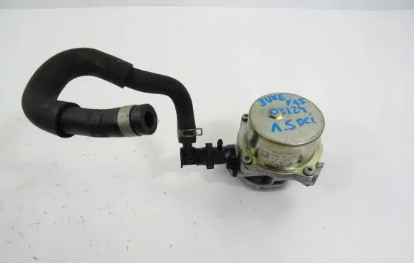 Nissan Juke I F15 Vacuum pump 146505272R