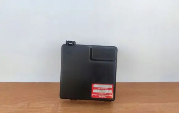 Hyundai i30 Fuse box cover