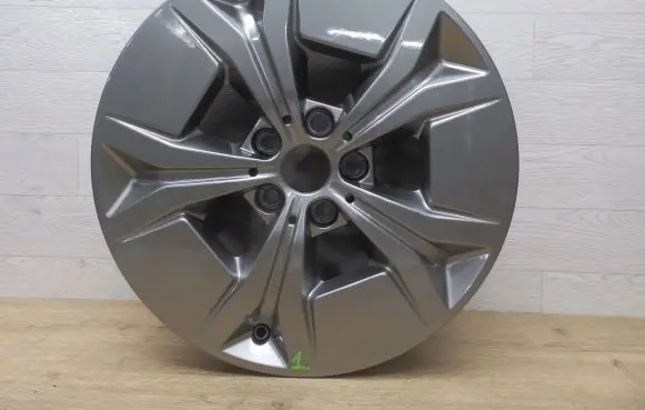 BMW iX1 R17 alloy rim 