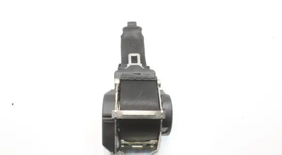 Maserati Ghibli Middle seatbelt (rear) 6700174400