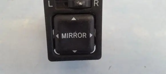 Toyota Camry Wing mirror switch 183502