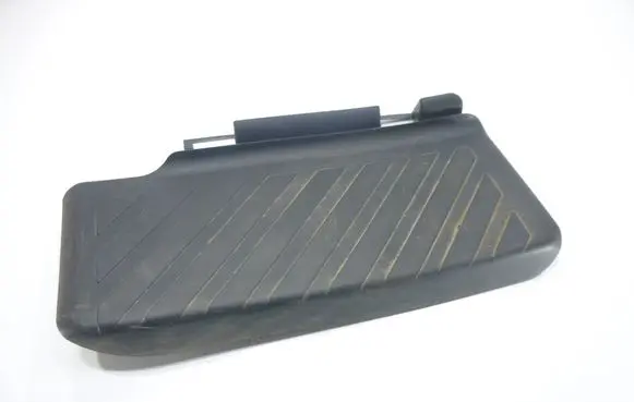 Volkswagen PASSAT B8 Foot rest pad/dead pedal 5Q1864777C