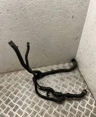 Opel Insignia A Engine coolant pipe/hose 13369955