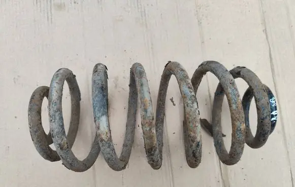 Opel Zafira A Front coil spring 