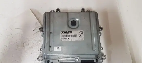 Volvo V40 Engine control unit/module 0281018414 31336983