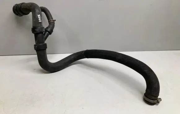 Volvo XC60 Engine coolant pipe/hose S8000102