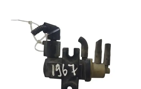 Volkswagen Caddy Turbo solenoid valve 1K0906627 70086800