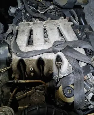Renault Laguna I Engine