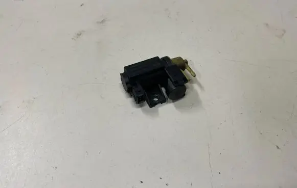 Renault Scenic III - Grand scenic III Turbo solenoid valve 8200790180
