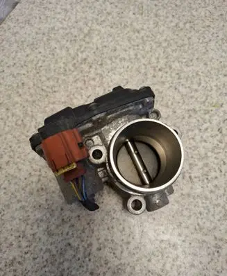 Ford B-MAX Throttle valve 50989002