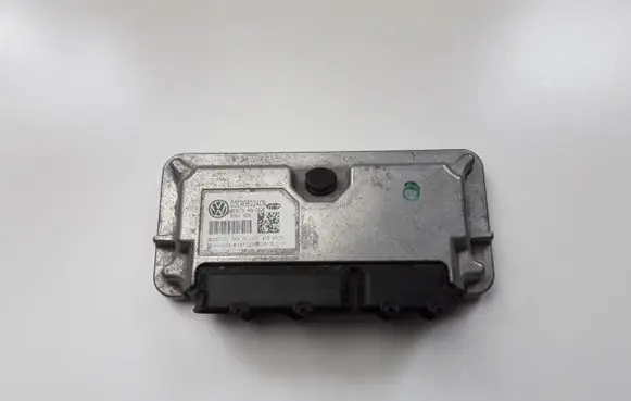 Volkswagen Polo V 6R Engine control unit/module 03C906024CN
