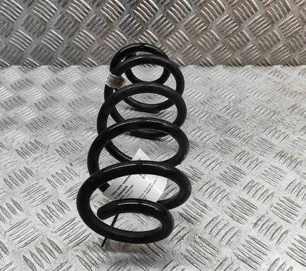 Volvo XC40 Rear coil spring 31658707