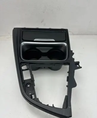 BMW 3 F30 F35 F31 Cup holder front 82197007