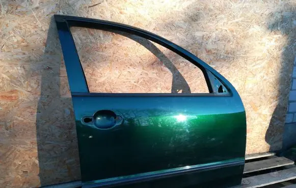 Skoda Fabia Mk1 (6Y) Front door