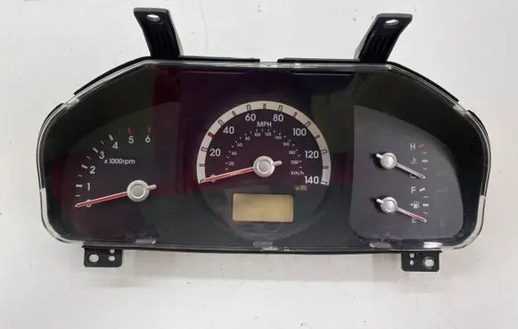 KIA Sportage Speedometer (instrument cluster) 940011F421