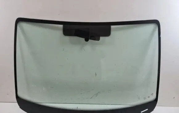 Volkswagen Caddy Front windscreen/windshield window 43R001586