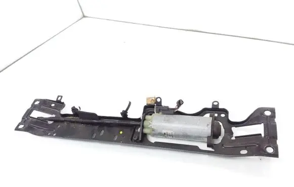 Volkswagen Touareg I Seat adjustment motor 0130002532 198397104