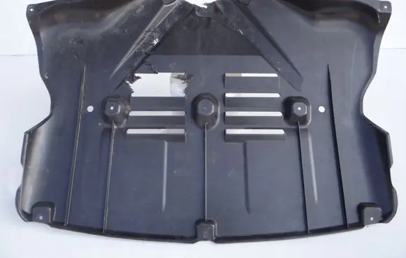Mercedes-Benz S C217 Center/middle under tray cover A2176930717