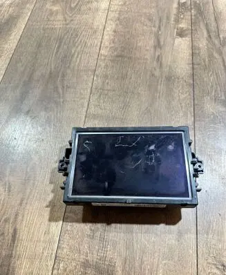 Mercedes-Benz C W204 Screen/display/small screen A1729016500 20111027 A1729020201