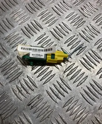 Volkswagen PASSAT B6 Airbag deployment crash/impact sensor 3C0909606