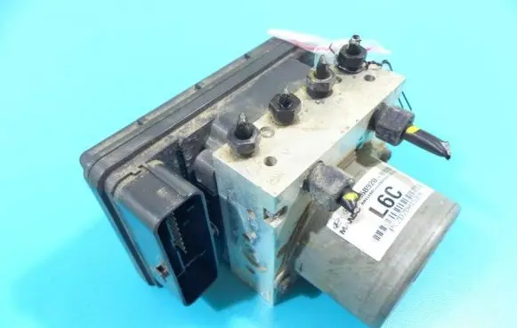 KIA Stonic ABS Pump 58920-H8260 IMPRK1233471