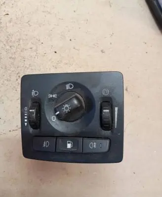 Volvo V50 Light switch 30739300 10W05T