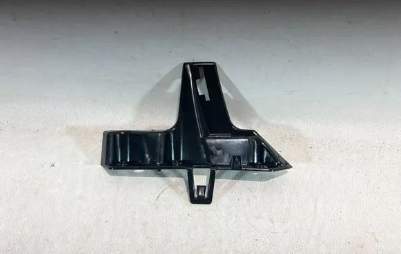 Land Rover Range Rover Velar Front bumper mounting bracket J8A216F073