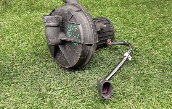 Audi A6 S6 C7 4G Secondary air pump 079959231A 079959253