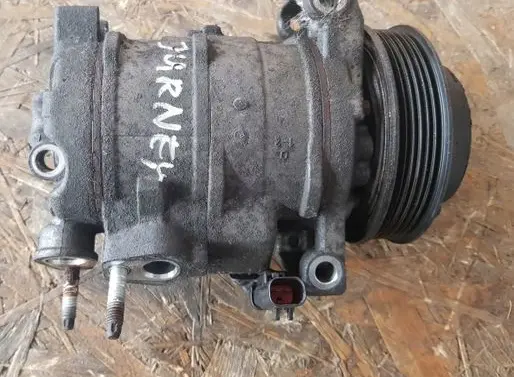 Renault Captur Air conditioning (A/C) compressor (pump) 55111433AD