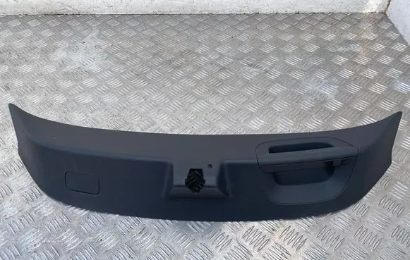 Mercedes-Benz CLA C117 X117 W117 Trim molding A1177400172